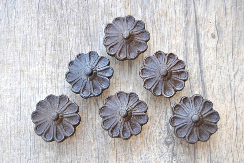 6pcs Vintage cast iron FLORAL cabinet drawer door knobs cupboard screen handles pull rustic 1.8 364grams
