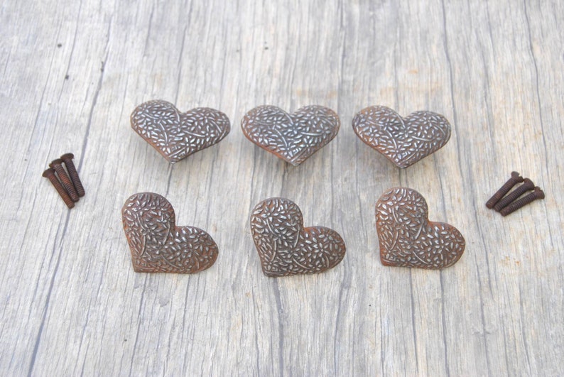 6pcs Vintage cast iron Heart shape cabinet drawer door knobs cupboard screen handles pull rustic 2.1 329 grams