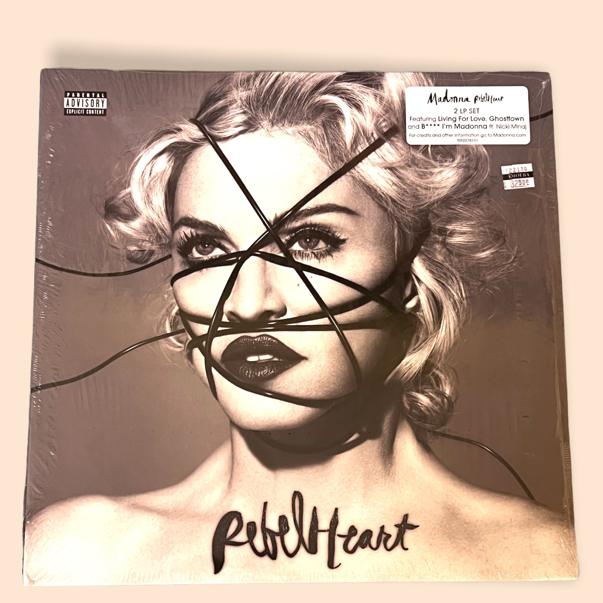 洋楽 Madonna / Rebel Heart Madonna - Rebel Heart [Deluxe Edition][Explicit] - Amazon.com Music