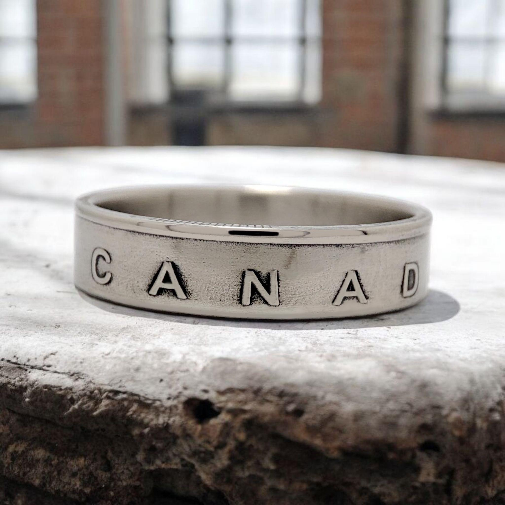 Canada 2 dollar coin 1996 - Etsy 日本