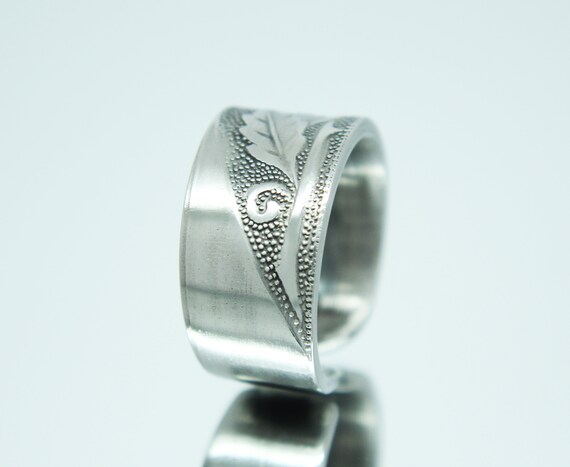 Vintage cutlery ring【no.12】 1962 Southern Splendor Spoon Ring Vintage Silverware Jewelry