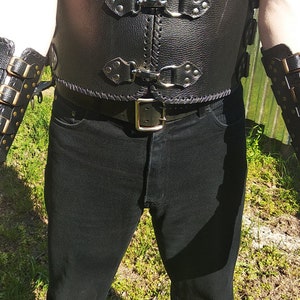 Archery Bracer, Armguard, Steampunk Bracer, Leather Armguard, Leather Wristband, Leather Bracelet. Bracer in post-apocalyptic style.