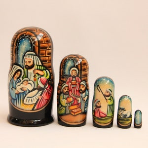 Nativity Nesting Doll 5 pieces 17.5 cm 6.88'', Wooden Christmas Nesting Doll, Hand Painted , Christmas gift, Nativity set