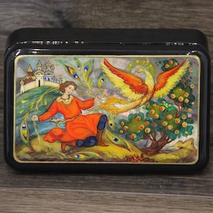 HECHO EN UCRANIA Caja de laca ucraniana Escuela de pintura artística Palekh "Pájaro de fuego" Caja de joyería hecha a mano Caja de joyería de papel maché pintada a mano