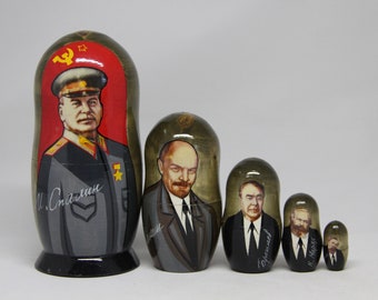 Matryoshka Officers Soldiers USSR Army Souvenir Russian Nesting Doll 5 Pcs