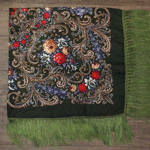 Ukrainian Wool Scarf Slavic Babushka Floral Scarf Modern Chic Boho Chale Russe Pavlovo Posad with Classic Timeless Floral Design Gift image 10