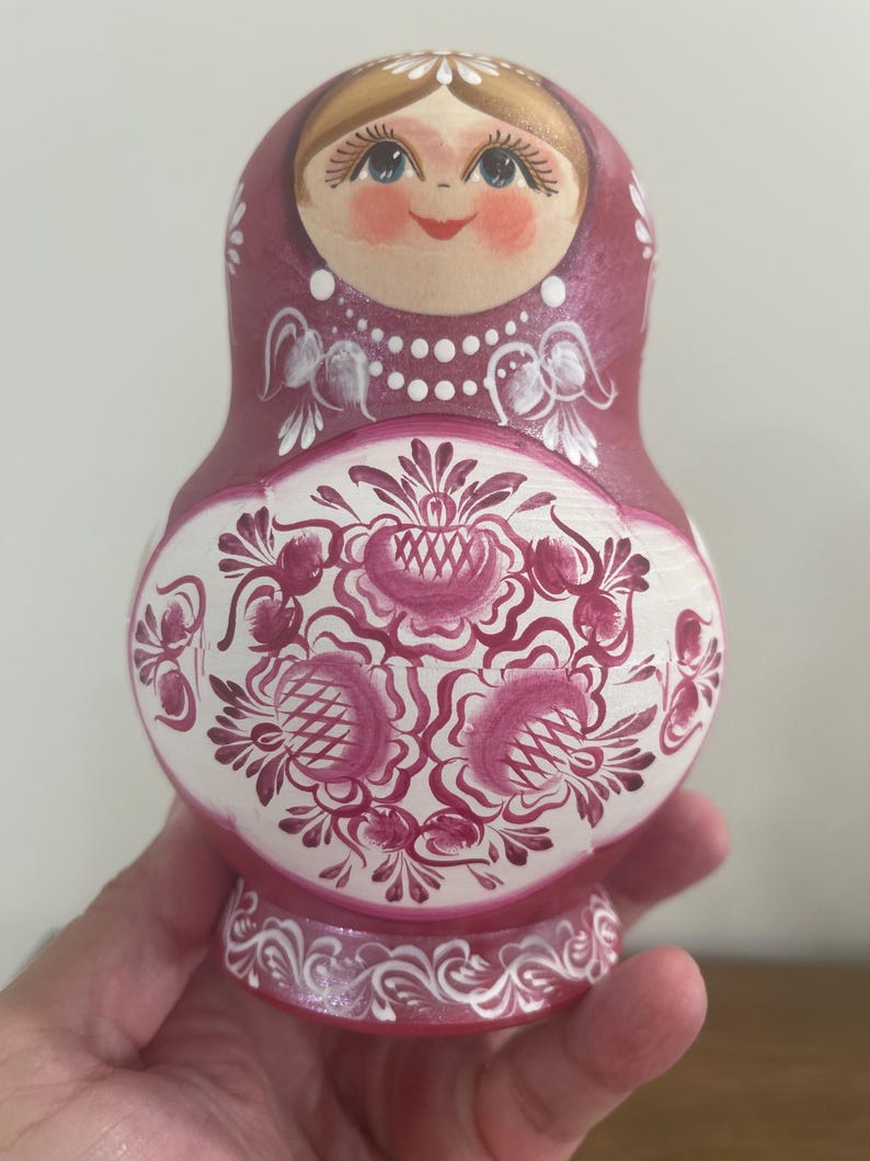 Söt ansikte traditionell handmålad trädocka som bygger bo 10 delar, docka 6,3'' 16 cm, docka av högsta kvalitet, barnpresent, barnrumsdekor bild 8