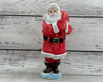 Ukrainian Hand Carved Wooden Santa, Hand Painted Christmas Decor (6.88")