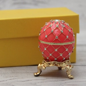 Weihnachtsei im Faberge-Stil: Emaille & Swarovski-Kristalle, handgefertigtes Wohndekor