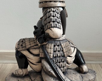 秀山　花瓶　Japan Vintage samurai Vintage Japanese Metal Bud Vase SSKK Ghost Skull Crossbones