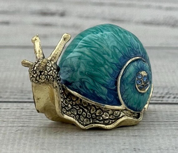 Ukrainian Faberge Style Thimble Snail 1.37
