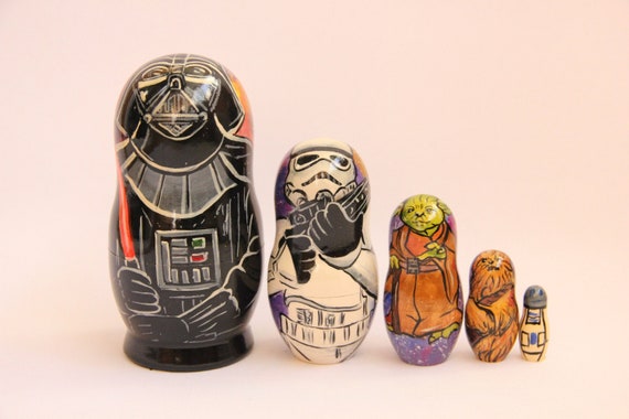 Hand Painted Matryoshka Doll 5pieces Movie Characters Russian Nesting Doll 4.52/'/' or 11.5 cm Kids Gift Kids Room Decor Wood toy