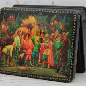 Caja de laca ucraniana, Escuela de pintura artística de Palekh, Cuento de hadas, Hecha a mano, Joyero, Decoración del hogar, Caja de regalo, Caja de baratijas HECHA EN UCRANIA