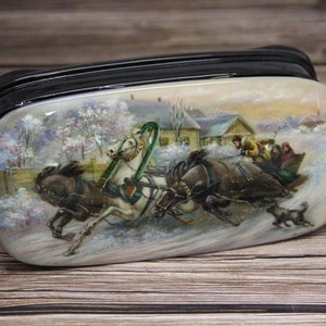Unique Ukrainian Lacquer Box &quot;Troyka&quot;, Gallery Quality, Fedoskino Art Painting School, Handmade, Hand Painted, Papier Mache, Jewelry Box