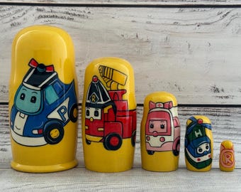 漫画キャラクターの入れ子人形、手描きのマトリョーシカ人形、5ピースの木製子供用ギフト