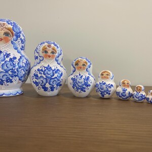 Cute Face Ukrainian Traditional Ornament Hand Painted Nesting Doll 10 pieces Matryoshka Doll 6.3&#39;&#39; or 16 cm Wooden Toy Home Decor Kids Gift