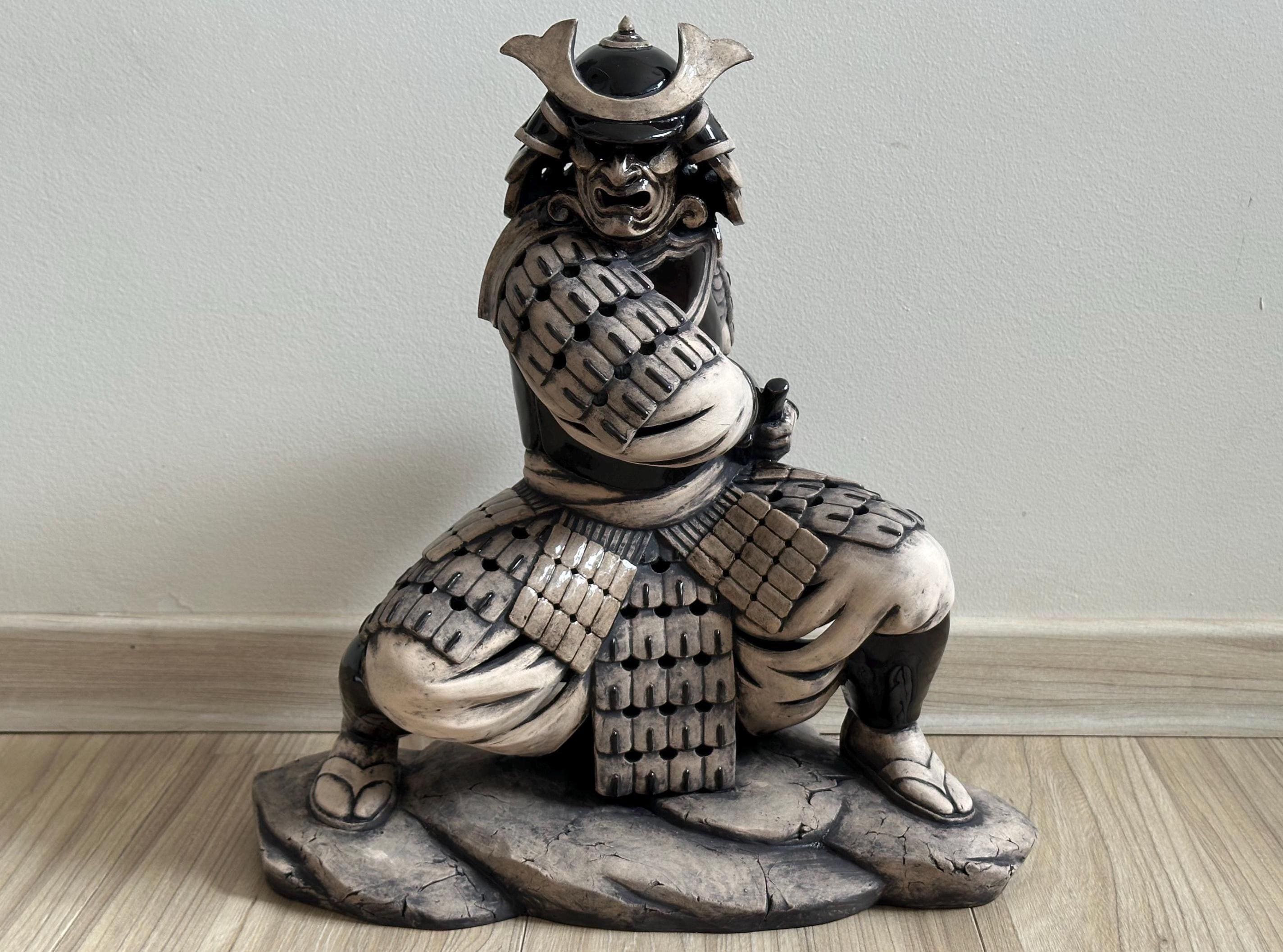 よく見る「芸能人が愛用 Sculpture Ceramic Unique Japanese 14.37 Samurai 応援グッズ