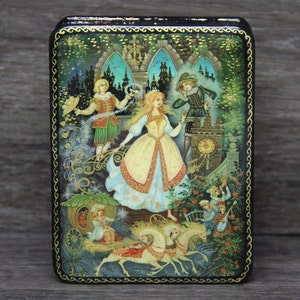 Caja de laca ucraniana, Escuela de pintura artística de Palekh, Cuento de hadas, Hecho a mano, Caja de joyería, Decoración del hogar, Caja de regalo, Caja de baratijas