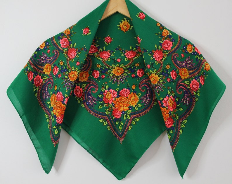 Made in Ukraine SALE Green Slavic Babushka Floral Scarf, Ukrainian Wool Scarf, Modern Boho, Styling with Classic Timeless Floral Design zdjęcie 6