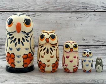 Hand Painted Wooden Owl Nesting Dolls, Ukrainian Family Set (6.1'')