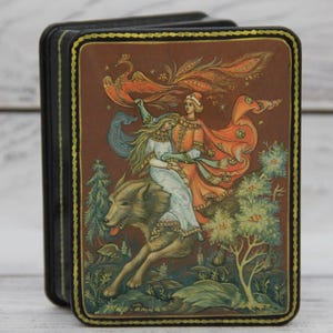 Hand-Painted Ukrainian Fairy Tale Lacquer Box, Papier Mache Jewelry Case