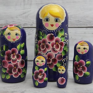 Ukrainian Traditional Hand Painted Nesting Doll 5 pieces, Ukrainian Doll 6.69&#39;&#39; or 17 cm, Wooden Toy, Home Decor, Kids Gift, Kids Room Decor