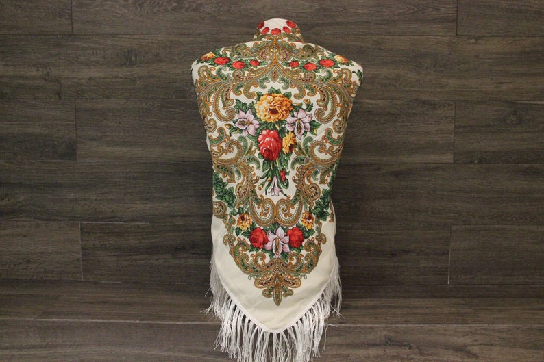 Ukrainian Wool Scarf Slavic Babushka Floral Scarf Modern Chic Boho Chale Russe Pavlovo Posad with Classic Timeless Floral Design Gift image 2
