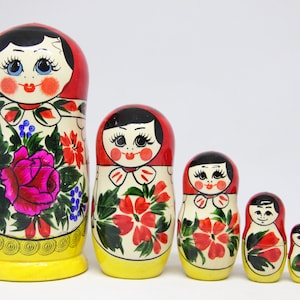 Ukrainian Traditional Hand Painted Nesting Doll 5 pieces, Ukrainian Doll 18 cm, Wooden Toy, Home Decor, Kids Gift, Kids Room Decor