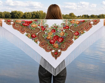 Wollen babushka-sjaal met bloemen: etnische Slavische sjaal, boho-chic ontwerp
