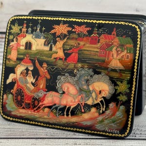 Caja de laca ucraniana, Escuela de pintura artística de Palekh, Cuento de hadas, Hecho a mano, Caja de joyería, Decoración del hogar, Caja de regalo, Caja de baratijas