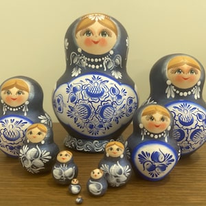 Cute Face Ukrainian Traditional Hand Painted Nesting Doll 10 pieces Matryoshka Doll 5.9&#39;&#39; or 15 cm Wooden Toy Home Decor Kids Gift