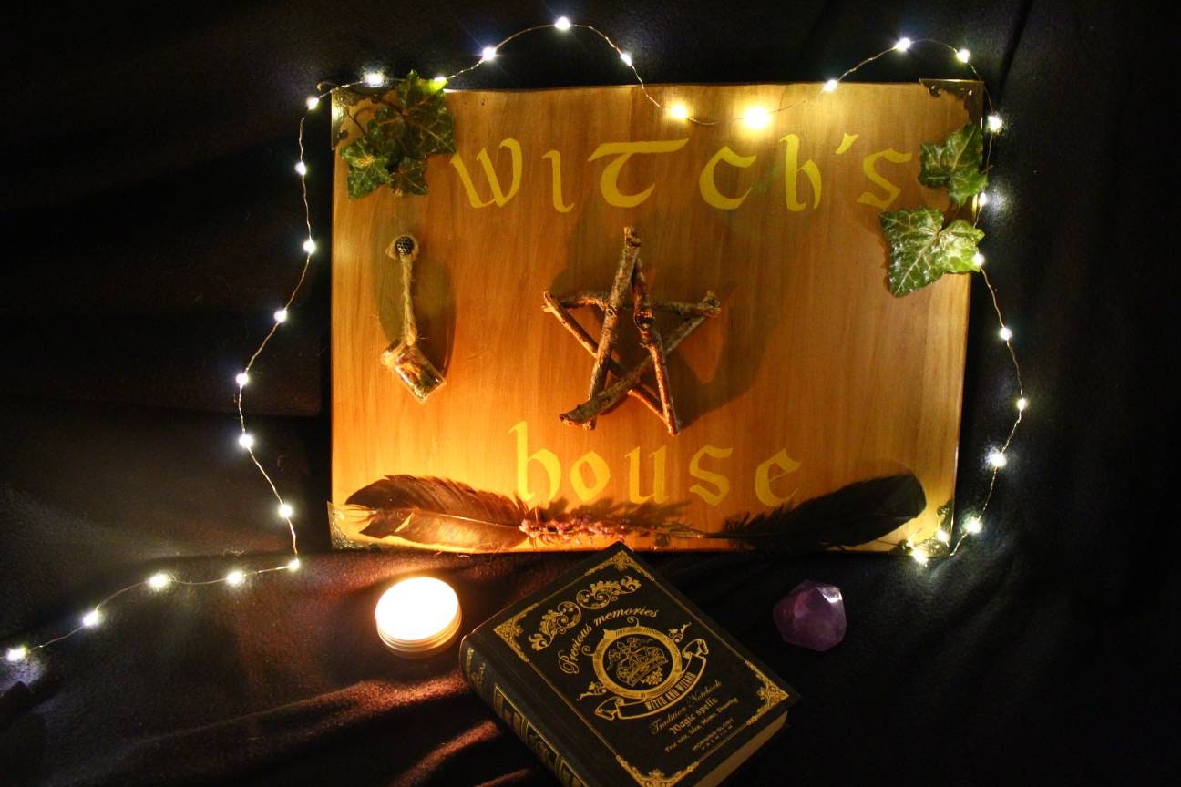 Witch's House