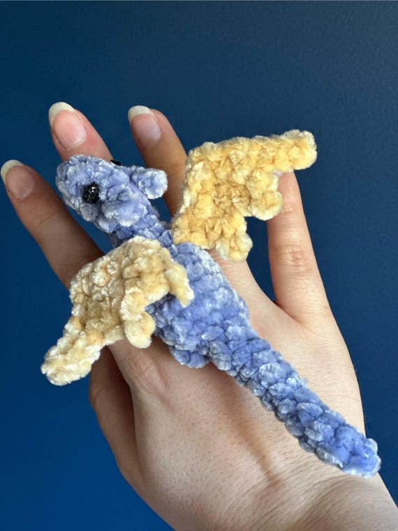 Mini Dragon Ring