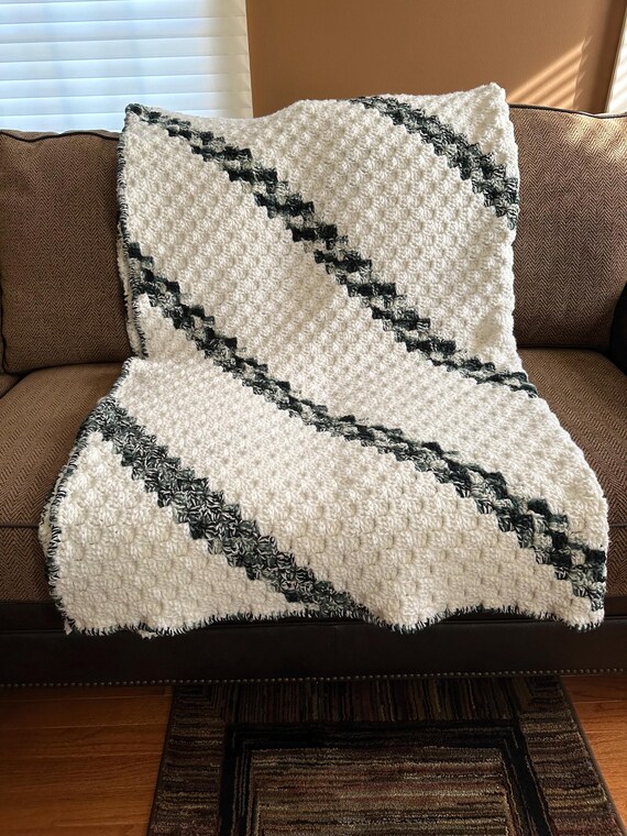 Black and White C2C Blanket