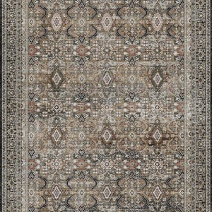 Könnte beinhalten: Ein brauner und beiger Teppich mit traditionellem persischem Design. Der Teppich hat einen schwarzen Rand mit komplizierten Details.