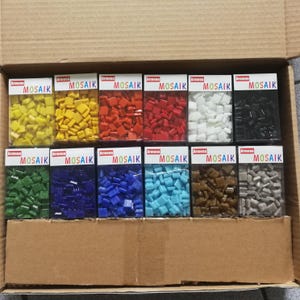 1.8kg 1x1 cm Glass mosaic tiles in 12 colours,150g per colour