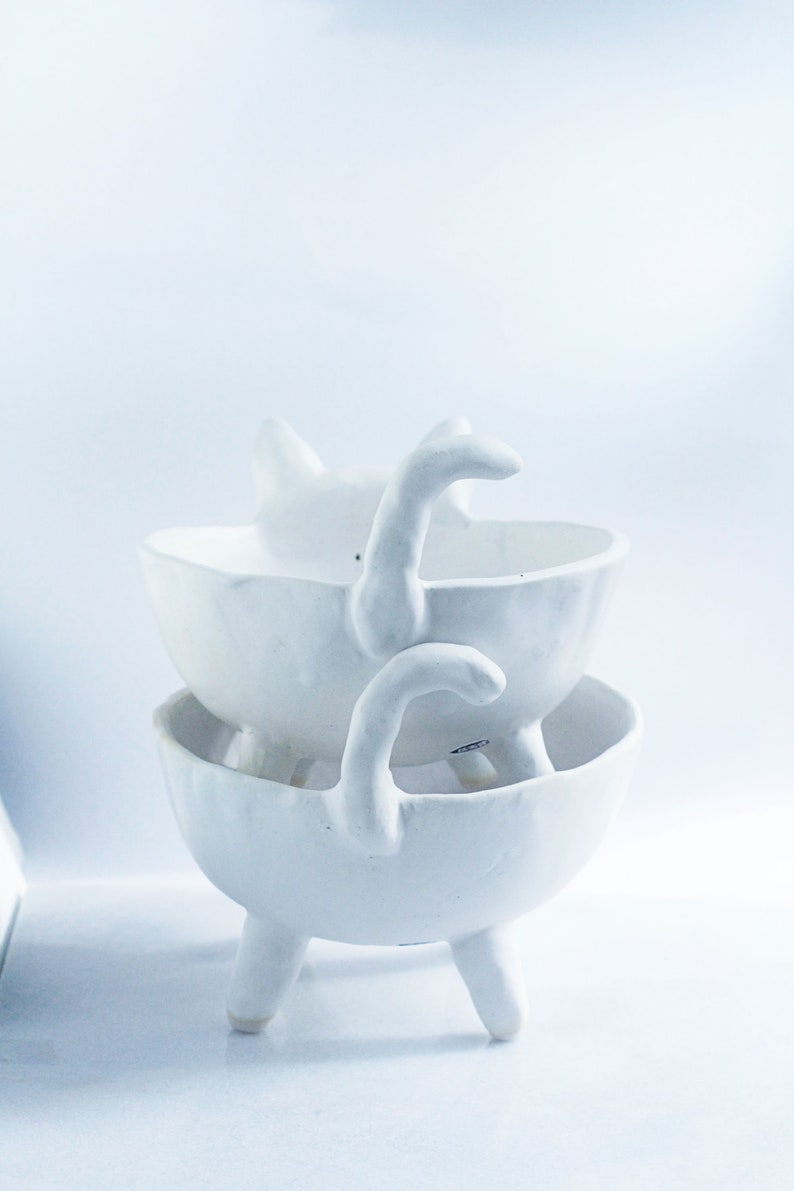 Matte White Ceramic Cat Yarn Bowl Perfect Gift for Knitters!