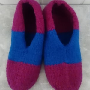 14 a pair of self-knitted felt shoes colorful children&#39;s shoes slippers slippers slippers shoes felt slippers