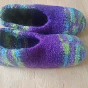 44 a pair of self-knitted felt shoes colorful children&#39;s shoes slippers slippers slippers shoes felt slippers