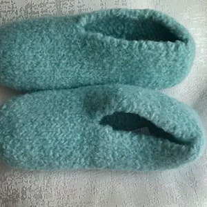 F01 a pair of self-knitted felt shoes mint children&#39;s shoes slippers slippers slippers shoes felt slippers