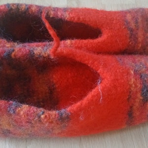 47 a pair of self-knitted felt shoes colorful children&#39;s shoes slippers slippers slippers shoes felt slippers