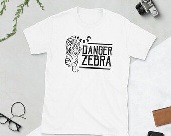 Danger camiseta de cebra, camisa de cebra de peligro, camisa de tigre, camiseta de tigre