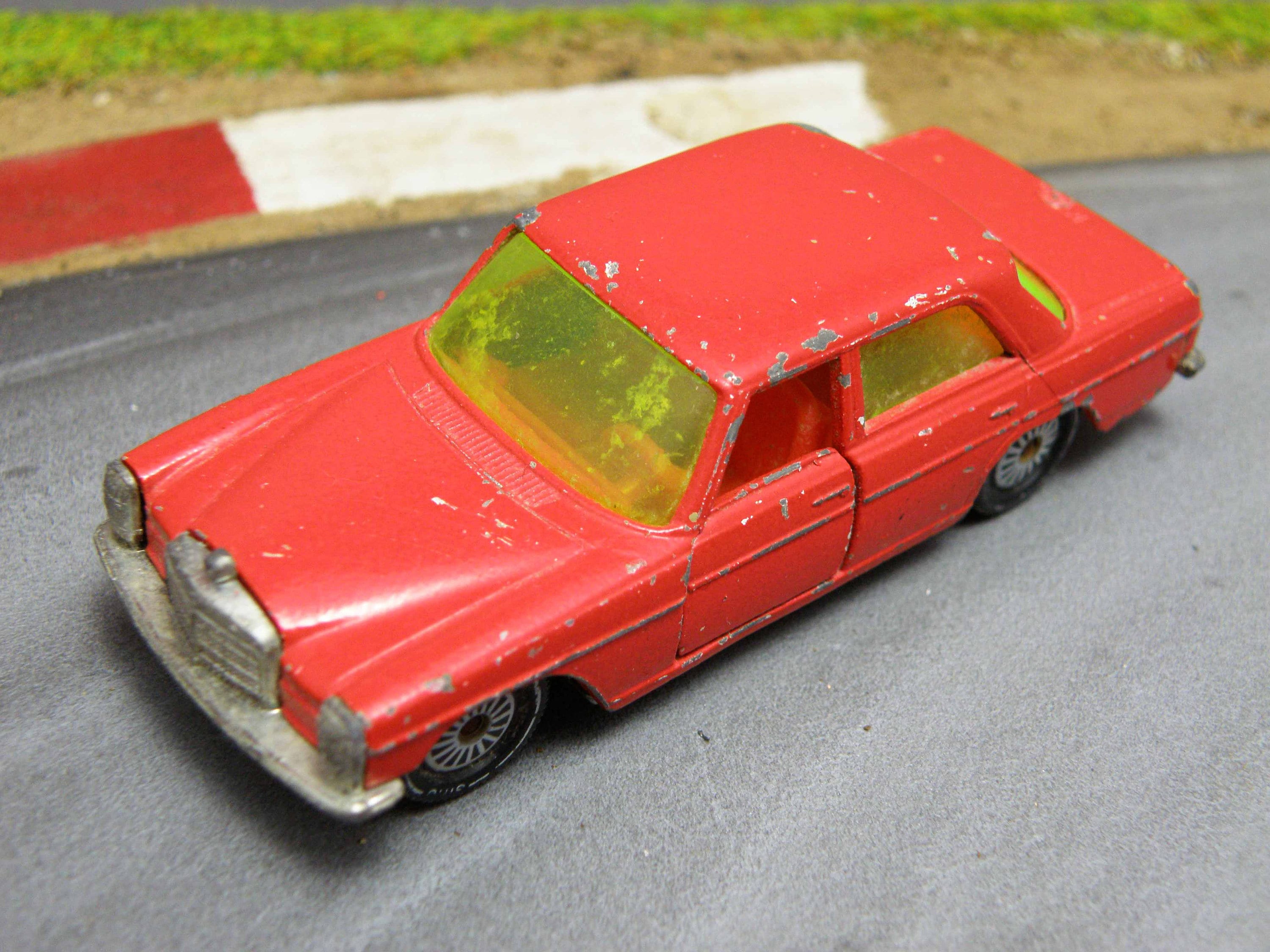 Vintage MERCEDES BENZ 250 (siku No. V 309) - Collectible for Car