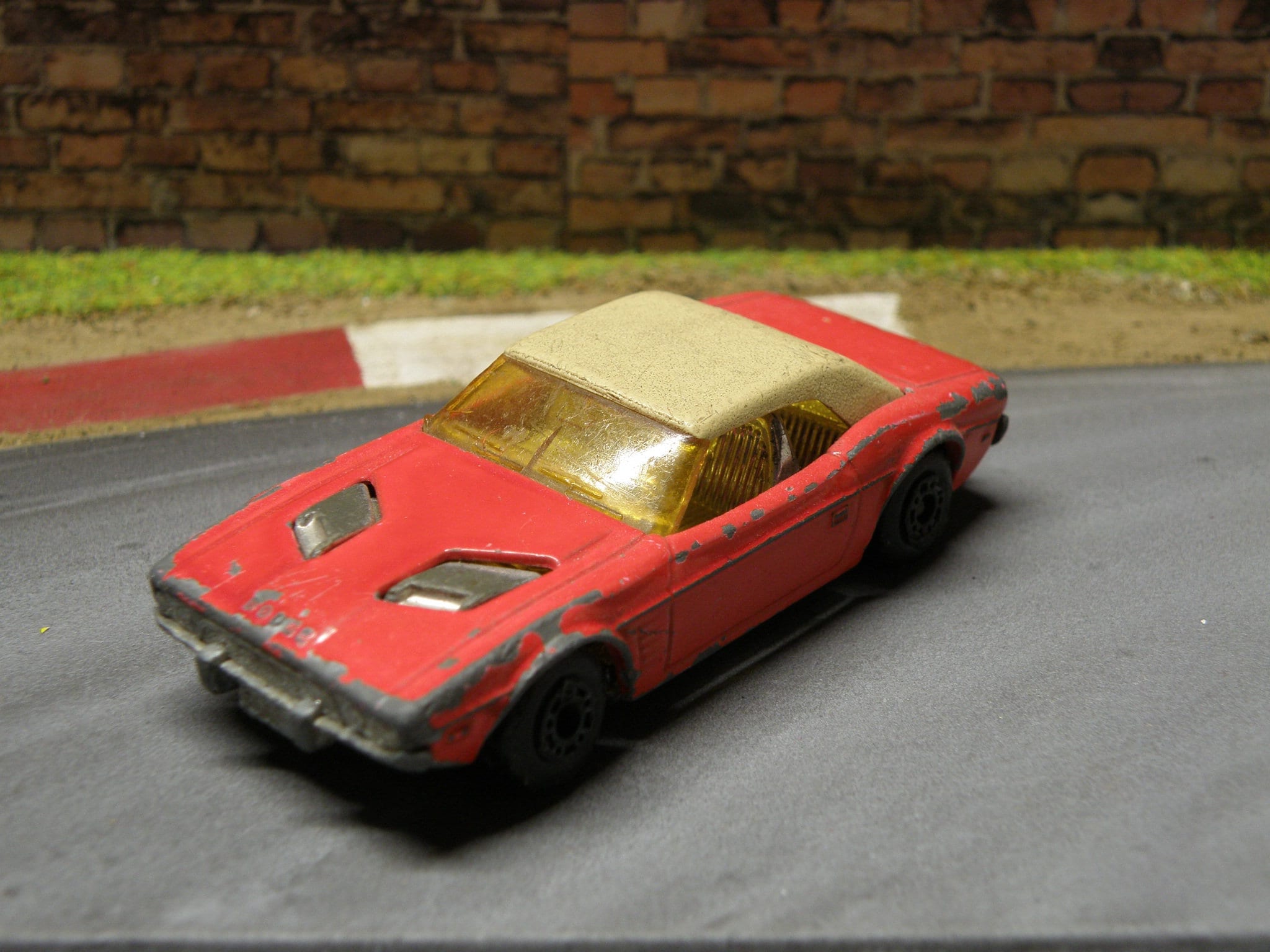 Vintage DODGE CHALLENGER matchbox Superfast No. MB1C 1976 Matchbox
