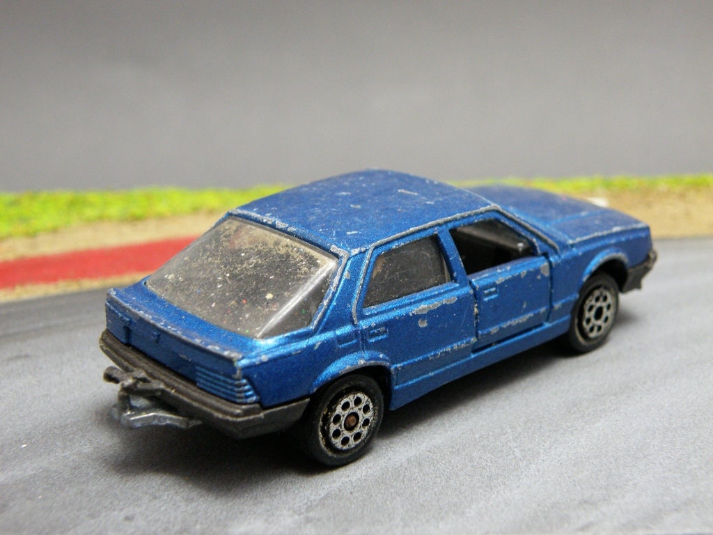 53 ミニカー Majorette Renault 16 ルノー グレー 当時物