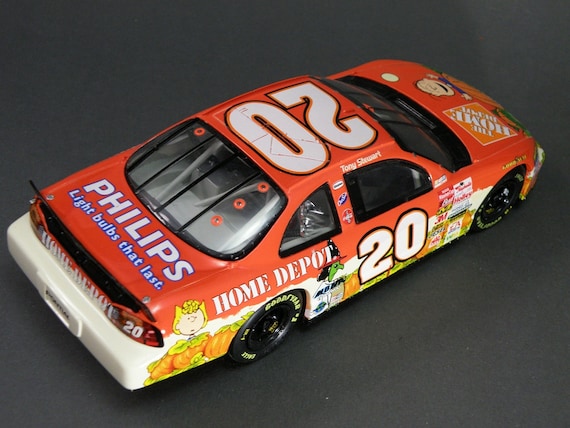 ミニカー 1/18 ACTION Pontiac Grand Prix Nascar Action 1:18 Tony Stewart Pontiac Grand Prix #20 Winner