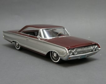 1/18 1964 MERCURY MARAUDER マーキュリー・マローダー 黄色