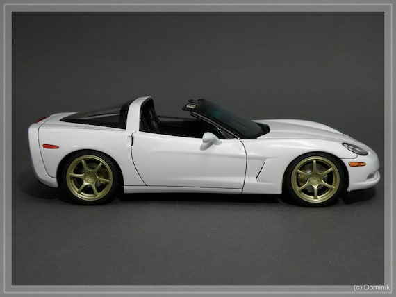CHEVROLET CORVETTE C6 - 1/25 Scale Built, Handcrafted, Unique
