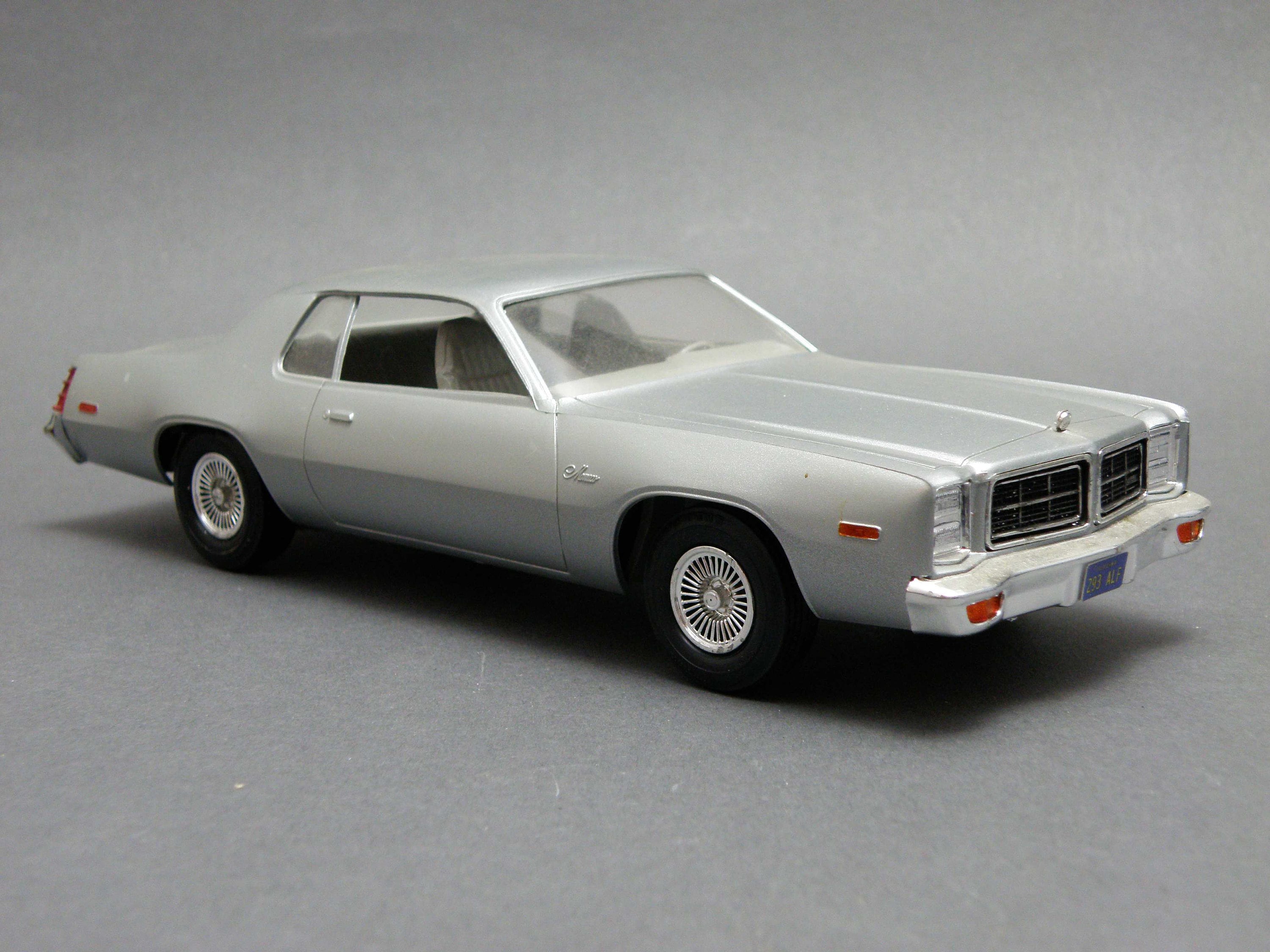 DODGE MONACO PROMO - 1/25 scale built ,Handarbeit, Einzelstück