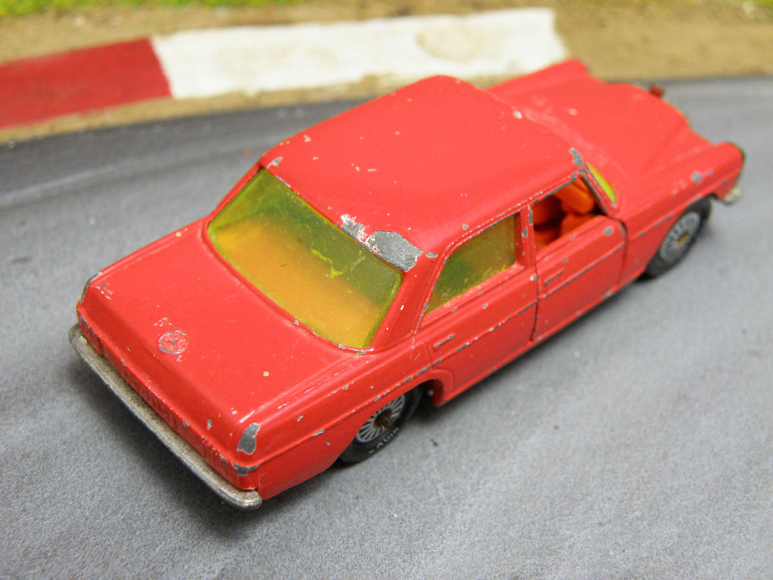 Vintage MERCEDES BENZ 250 (siku No. V 309) - Collectible for Car